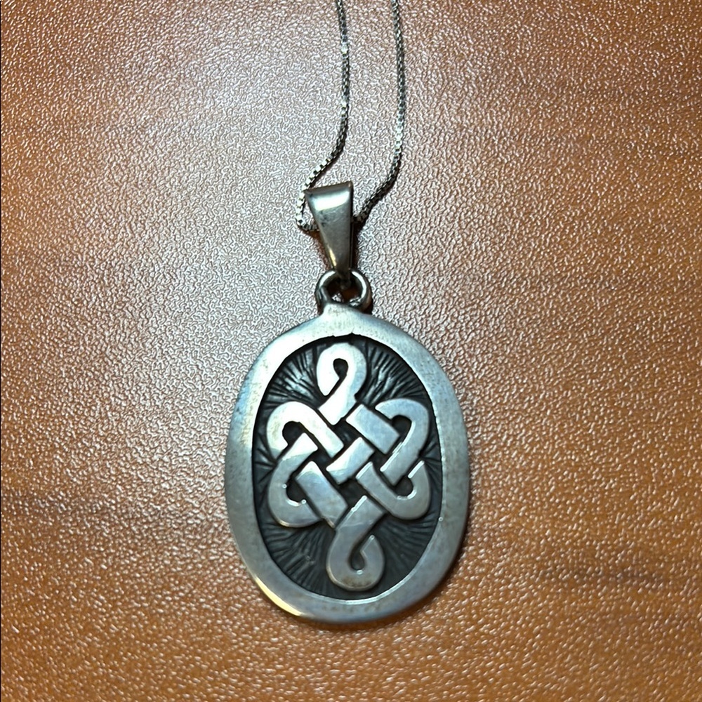 Silver Celtic Knot Pendant Necklace